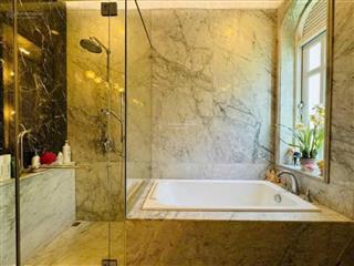 Giá tôt chủ cần bán nhà góc 2 mặt tiền trần đình xu p. cầu ông lãnh mới quận 1. 9x11.3m giá 33 tỷ