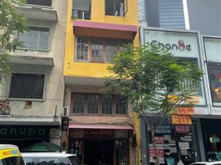 Cần tiền,chủ cần bán nhà mặt tiền đường đông du p.bến nghé quận 1.dt4,6x8,5m2 giá 62 tỷ.hđt cao.