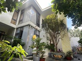 Khan hiếm,chủ cần bán biệt thự đẹp góc 2 mặt tiền đường trần não p.an khánh quận 2.dt16x16 giá 50t