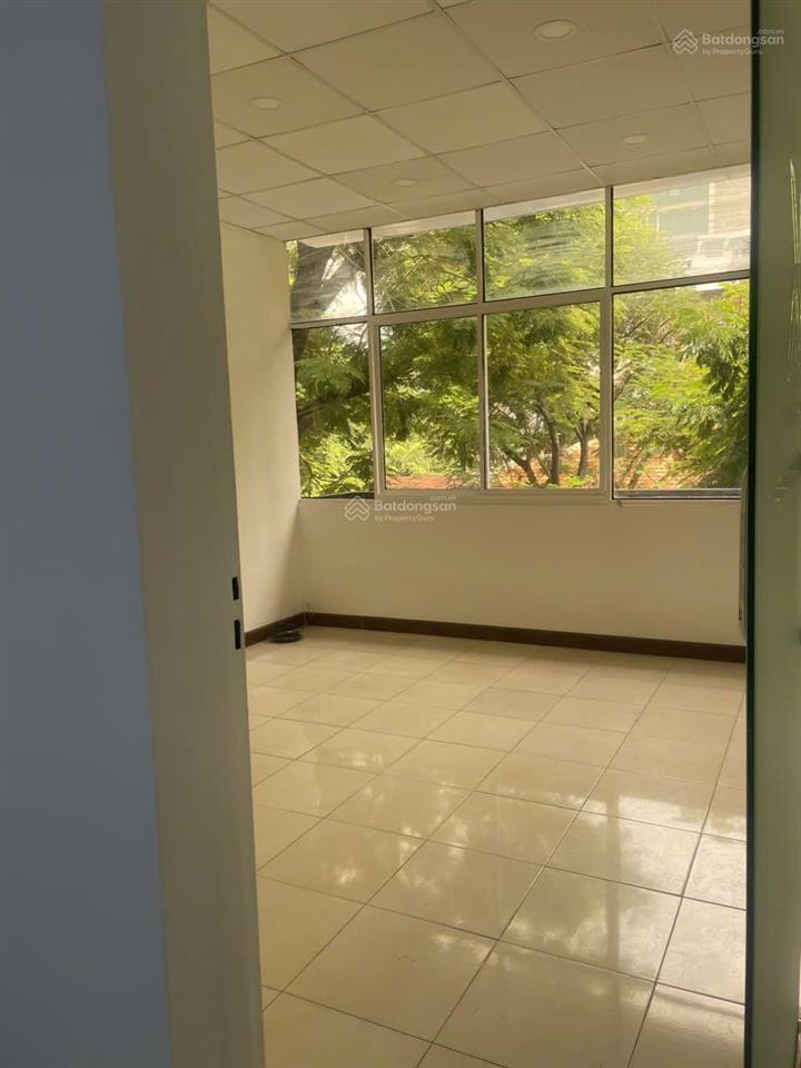 Siêu vị trí!! hạ giá cần bán nhà đẹp mặt tiền đường trương định p6 quận 3.dt4,5x23m2 giá 90 tỷ.