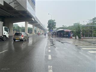 Bán nhà phố văn tiến dũng,dân xây chắc chắn,sổ nở hậu,nội thất đẹp,ô tô gần nhà ,giá cực hợp lý