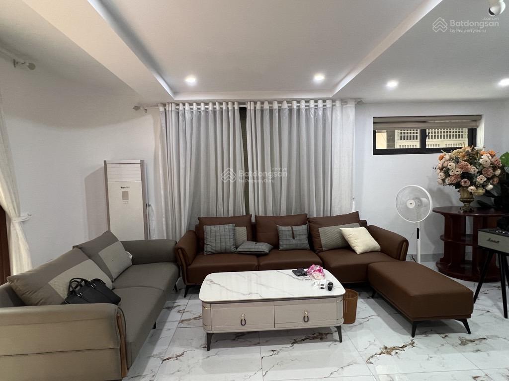 Bán nhà xuân phương ,dân xây ,mặt tiền rộng ,ô tô tránh vào nhà ,sổ đỏ vuông đét ,khu an sinh tốt