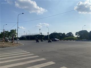 Bán nhà mỹ đình,lê đức thọ ,tô đỗ cổng,sát bể bơi quốc gia,2 phút ra sân vận động mỹ đình