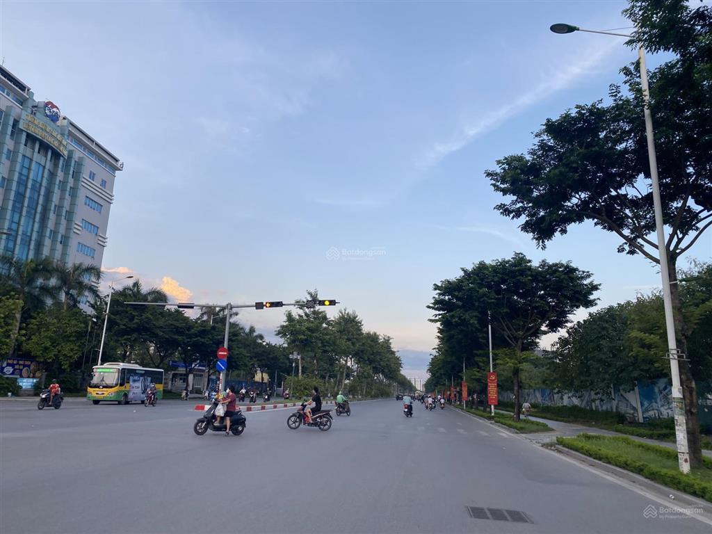 Bán nhà lê đức thọ, gần nguyễn hoàng, ô tô đỗ cửa, kinh doanh văn phòng,2 thoáng ,sổ vuông đẹp