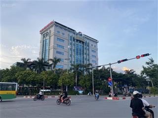 Bán nhà cho thuê dòng tiền phương canh,7 tầng,gần trường fpt ,đông á ,11 phòng khép,kín sổ vuông