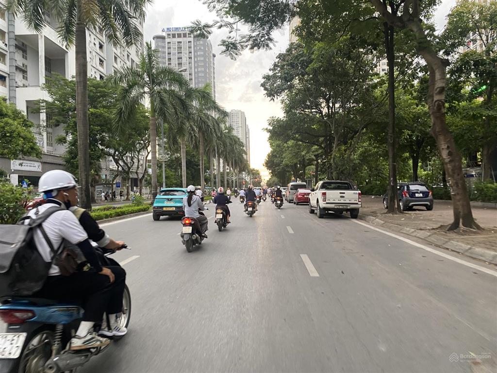 Bán nhà trần bình ,6 tầng ,mặt tiền 6m ,có ô chờ thang máy,dân xây chắc chắn,gần bệnh viện 198