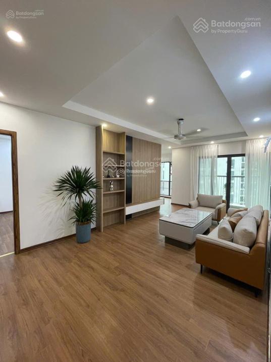 Chung cư thái hà em viên có căn 2 pn 70 m²nhà đẹp,sẵn sổ,giá tốt,chủ rất thiện trí.