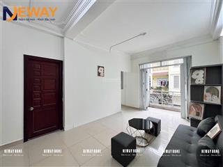 Căn hộ 1 phòng ngủ full nội thất ban công thoáng mát ngay etown