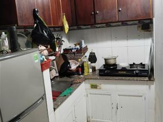 Bán nhà tt thủ đức gần chợ thủ đức 51m. 2 tỷ 7 . sổ hồng hoàn công.