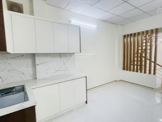 Bán nhà tt thủ đức lê văn việt ngã 4 thủ đức 60m. 4 tỷ 95