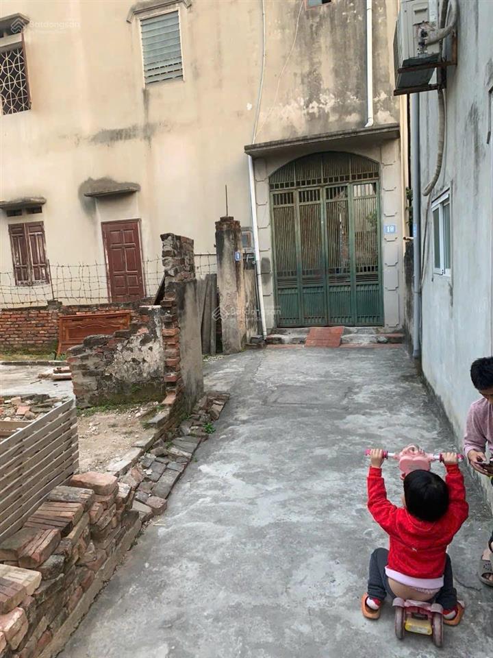 Bán nhà 3 tầng lô góc tổ 4 đồng mai ngõ ô tô morning thông