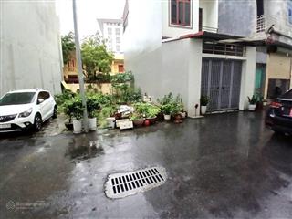 Bán đất tại thị trấn sóc sơn, 8 tỷ, 65 m2, mặt tiền 4m, ngõ 6m