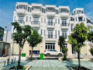 Nhà kẹt tiền cần bán căn nhà đường võ thị liễu, kdc an ninh 24/24 giá tốt