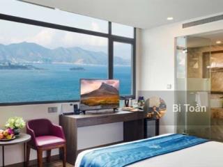 Bán khách sạn 3 sao 21 tầng 70p đang kinh doanh tốt đang được chuyển nhượng