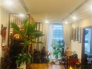 Chủ cần bán chung cư ct2 phước long góc 3 phòng ngủ , căn hộ sạch sẽ và sang trọng