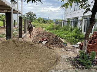 Bán nhà thô góc 160 đang chờ lấy sổ giá bèo như tô mì gói