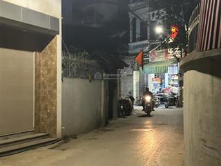 Bán nhanh nhà 3 tầng 52m2 tại văn tiến dũng, bắc từ liêm, chỉ hơn 6 tỷ, rất gần phố, gần ô tô