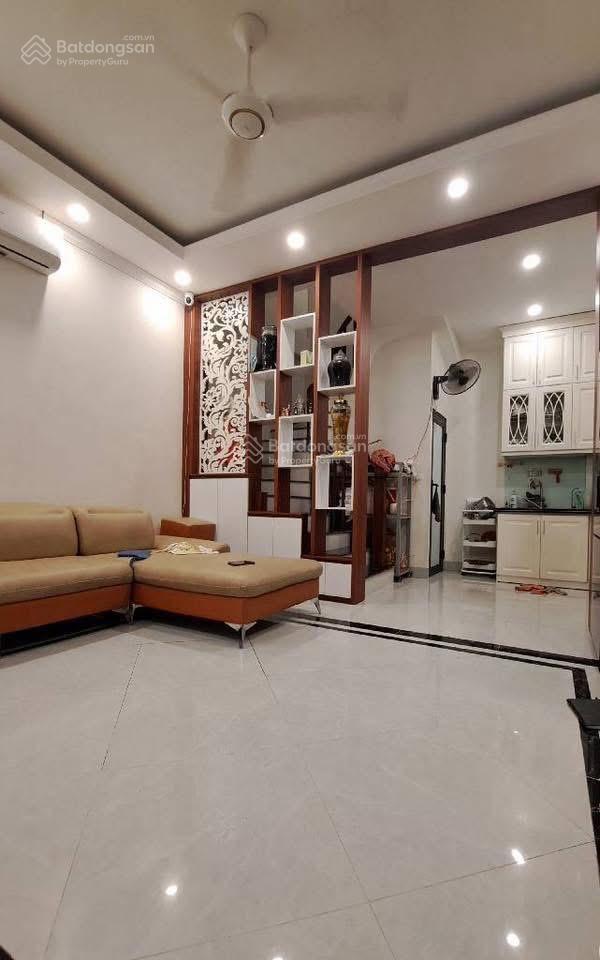 4.3 tỷ  nhà 3 tầng 61.3m2  đang cho thuê dòng tiền ổn  khu phân lô yên tĩnh lò lu