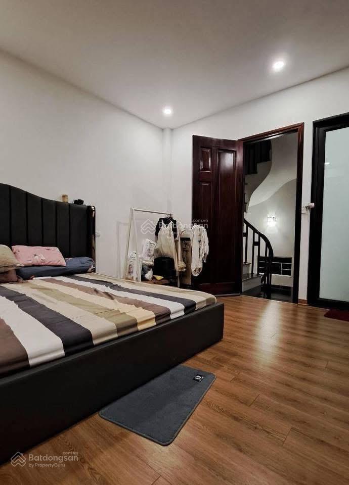 4.3 tỷ  nhà 3 tầng 61.3m2  đang cho thuê dòng tiền ổn  khu phân lô yên tĩnh lò lu
