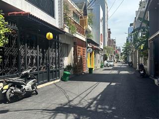 Nhà 3 tầng 59.8m2 ngang 4.5m đang cho thuê dòng tiền tốt ngay tt quận 9 chỉ 4.65 tỷ