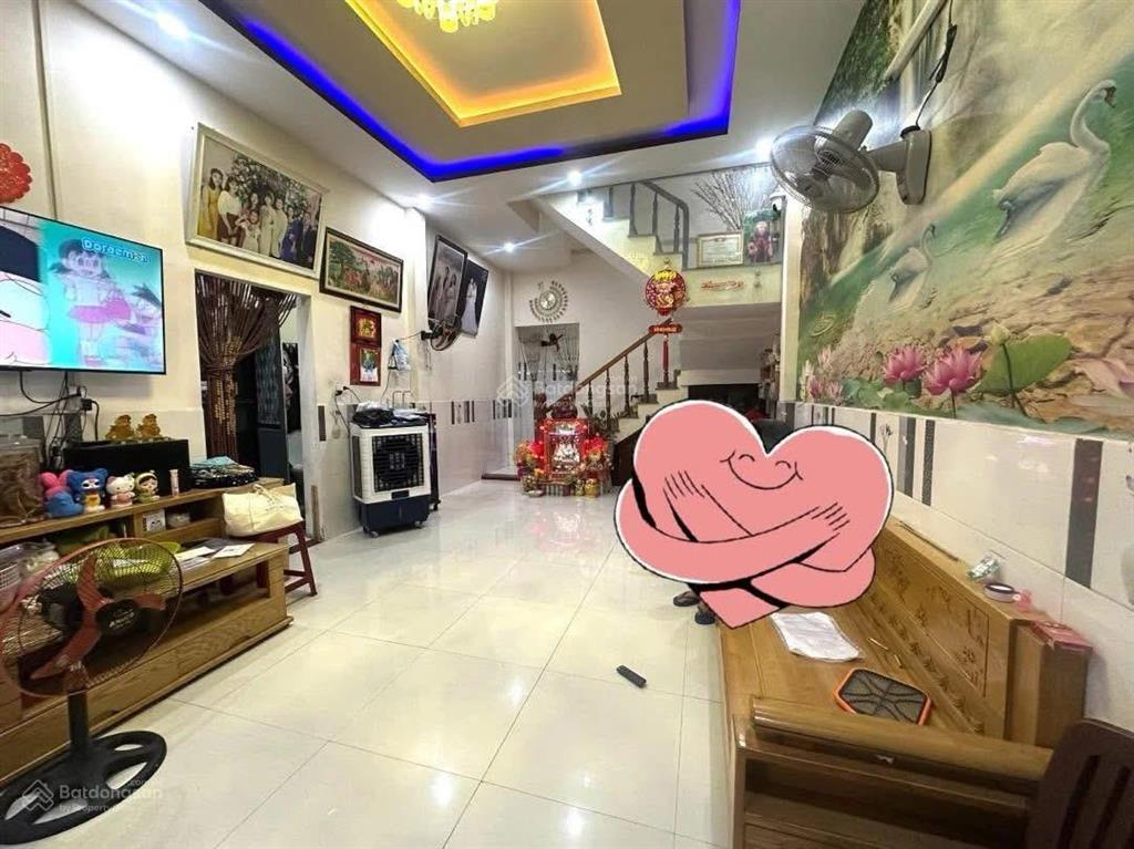 Hiếm! nhà 2 tầng 56,3m2 hxh đường 379 tnpa đang cho thuê 6tr/1 tháng chỉ 4,3 tỷ
