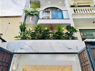 Gấp bán nhanh căn ngô thời nhiệm  q3 giá 4.750tỷ/68,72m2. gần bệnh viện da liễu. cho thuê 30 tr/th