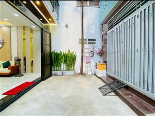 Cần vốn làm ăn tôi bán nhà ký con  q1 giá 5,1tỷ/70,15m2. gần chợ dân sinh. cho thuê 30tr