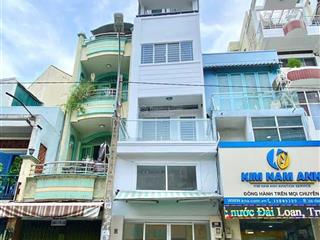 Bán mặt bằng đang cho thuê 31tr/tháng vĩnh viễn  quận 10 giá 4.1tỷ/68m2. gần trường cđ kinh tế
