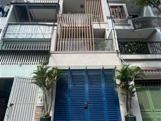 Cần bán gấp nhà nam kì khởi nghĩaquận 3 giá 4.8tỷ/75m2. cắt ngang với đường lý chính thắng.