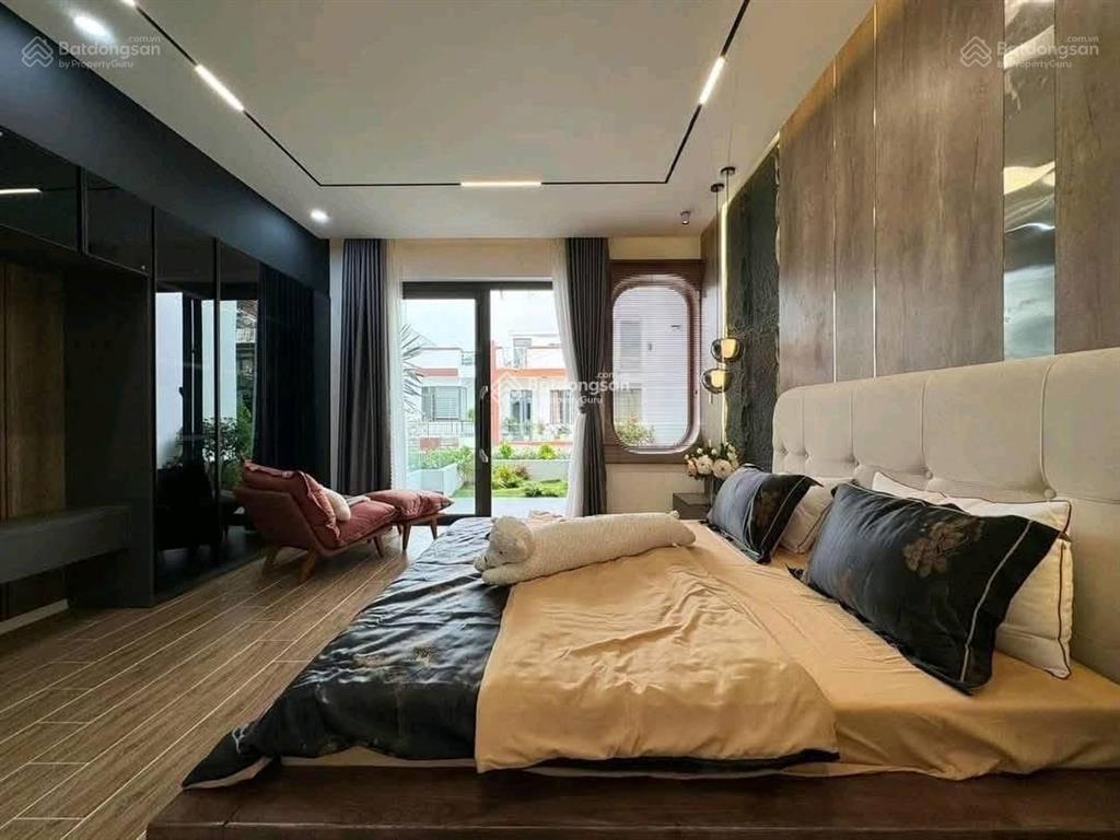 Căn nhà ngang 6m cần bán đ. thái ly  q2 giá 4.180tỷ/90,3m2. gần đại học văn hoá. cho thuê 29tr