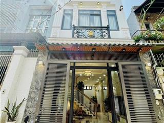 Cần vốn làm ăn tôi bán luôn căn lê lợi  gò vấp giá 3tỷ050/71m2. cho thuê 20tr