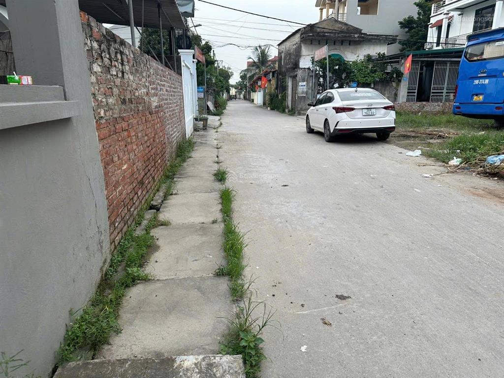 Bán đất tại quang tiến sóc sơn hn, 2,7 tỷ, 80m2, pháp lý đầy đủ ngõ thông ô tô chạy vòng quanh
