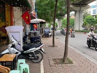 Siêu hiếm nhà mặt phố hào nam  đống đa  mt 4,2m  7t  giá 15,48 tỷ