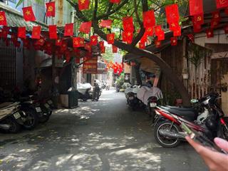 Chỉ 4,55 tỷ có ngay căn hộ tt thổ quan đống đadt82 m2lô gócfull nội thấtở luôn.