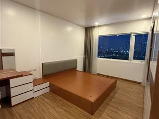 Hiếm  ngoại giao đoàn  lô góc  thoáng mát  tầng trung  siêu tiện ích  khu nhà giàu  ở sướng