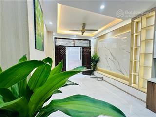 Bán nhà ô tô đỗ cổng quận cầu giấy 8.5 tỷ, 35m2  ở hồ tùng mậu gần phạm hùng, xuân thủy, mai dịch