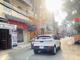 Mtkd đsố 1  80m  5tầng chỉ 11,5 vừa kd vừa là chdv