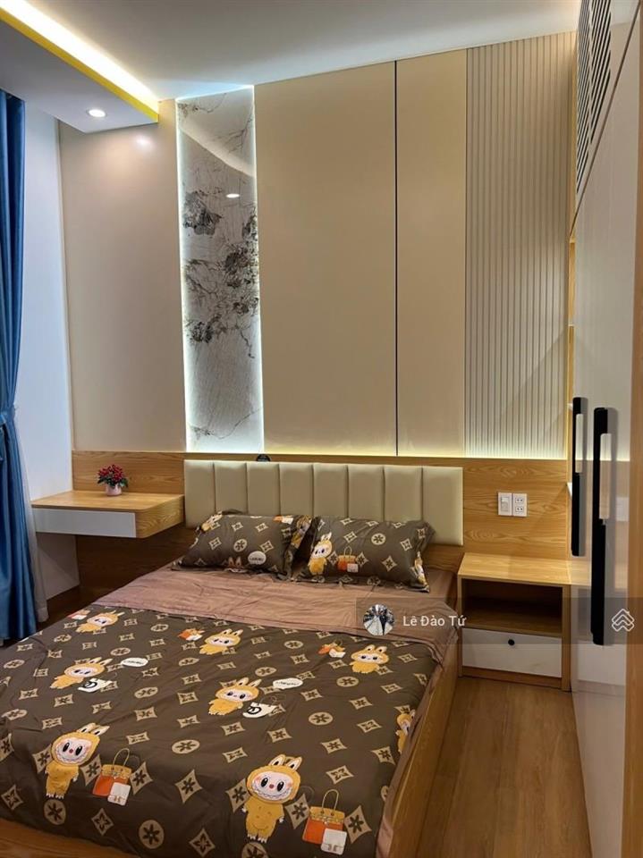 Bán nhà 3 tầng  full nội thất  vào ở ngay  kiệt gần tôn đức thắng