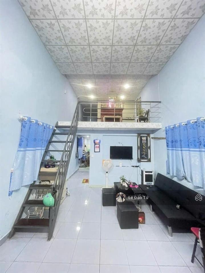 Nhà cấp 4 gác lửng  gần kiệt ô tô  khu dân cư an ninh  giá chỉ 3.05 tỷ