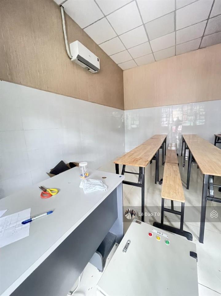 Mặt tiền gần bến xe 103m² ngang 5m nở hậu giá 5 tỷ 1 hiếm duy nhất