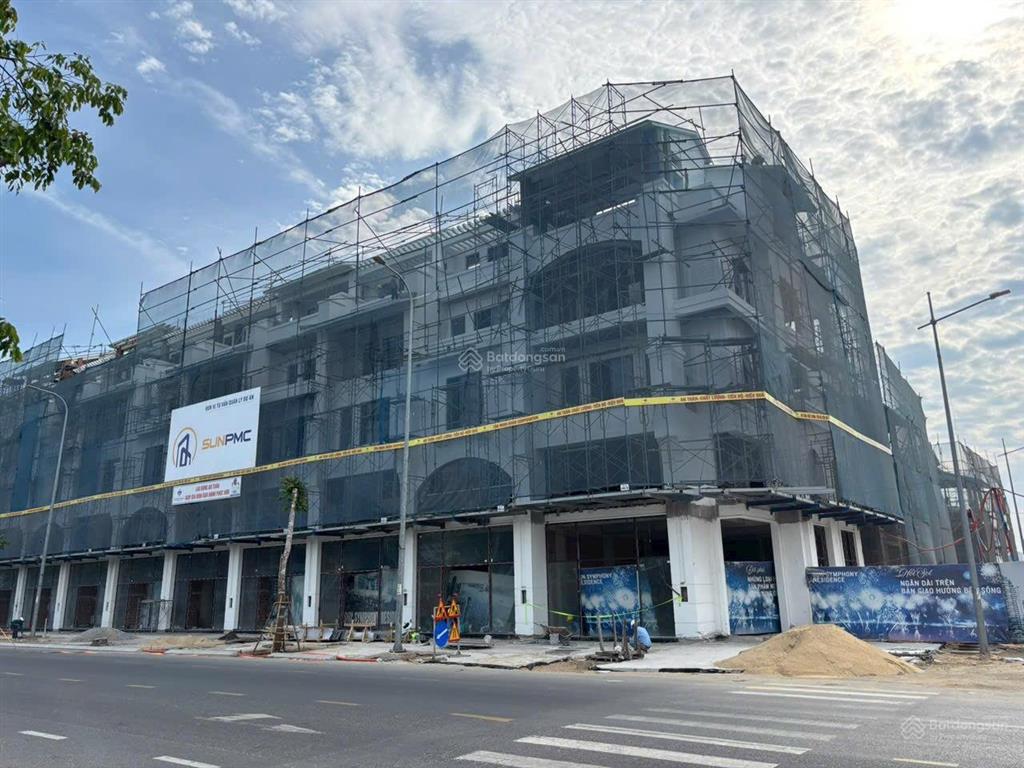 Shophouse 3 tầng hướng tây duy nhất tại the sonata vị trí hiếm, giá gốc cực ưu đãi  chủ cắt lỗ