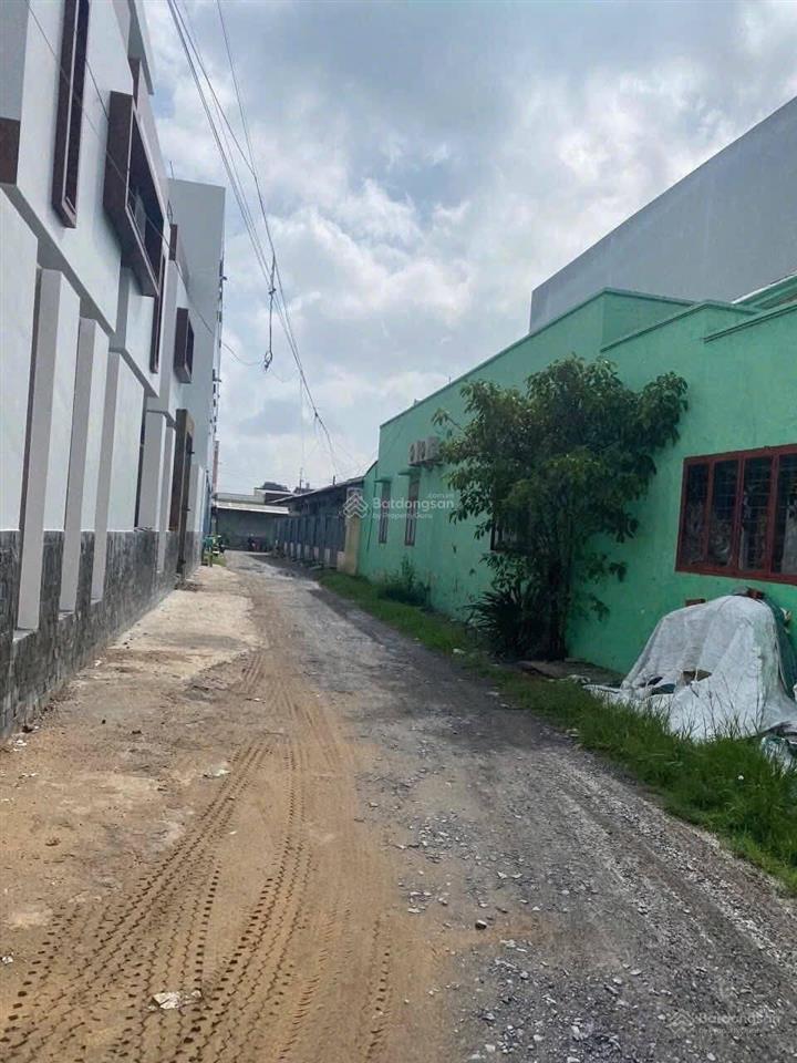 Bán nhanh lô đất gần đường bùi thanh khiết  bình chánh 200m2 shr giá 4.6 tỷ