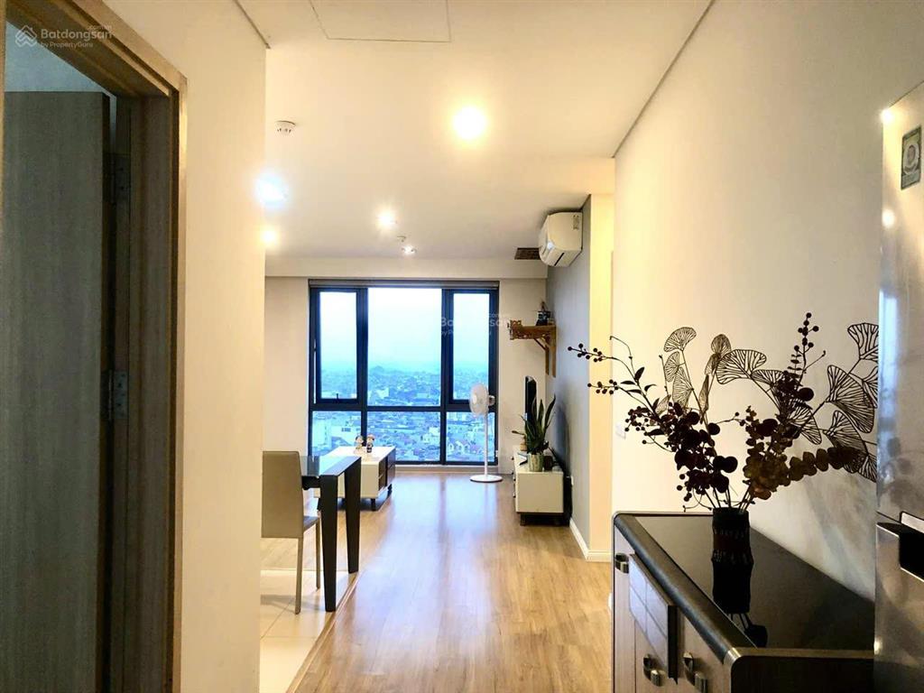 Cần bán nhanh căn mipec dt 80m2 full nội thất giá 6.6 tỷ bao phí
