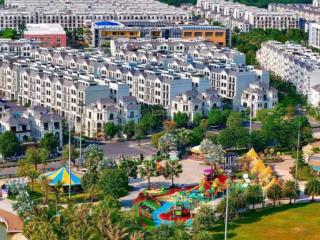 Nhà phố ngay trung tâm hành chính mới  vinhomes green city  booking 100tr nhận ngay 200tr ưu đãi