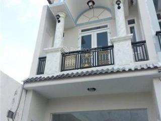 Nhà có việc gấp cần bán ngay căn nhà mặt tiền trung tâm rạch gía đường 20m  giá cả thương lượng