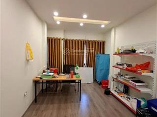 Nhà trần cung vài bước chân ra hoàng quốc việt, bv e, ngõ nông, gần ô tô (33m2  5 tầng  7,35 tỷ)