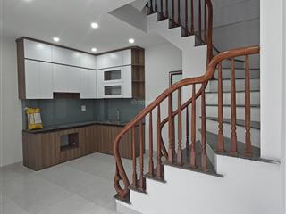 5,45 tỷ có ngay nhà 40m2  5 tầng tại xuân phương, gần đh công nghiệp, fpt, trịnh văn bô, mỹ đình