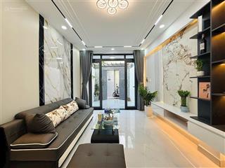 Nhà đẹp tại trung tâm phú nhuận tại đường phan xích long, phường 7 với giá chỉ 4 tỷ 930.