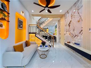 Nhà phố hiện đại tại phan đăng lưu, phường 7, phú nhuận với giá chỉ 3 tỷ 8 thương lượng.
