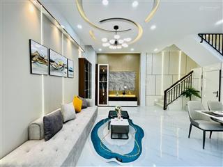 Bán nhà 1 trệt 3 lầu tại 22/12, thuận giao, bình dương với giá ưu đãi chỉ 2tỷ190.